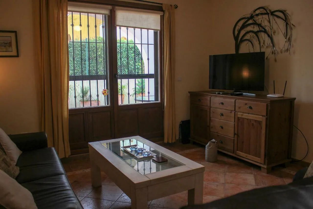 Comoda Casa Con Puerta A La Piscina Ayamonte